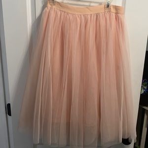 Haute monde tulle midi skirt in dusty Rose